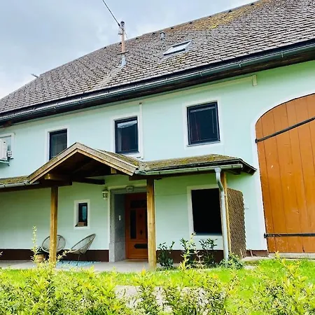 Gutshof Zum Wurzgarten - Haus Mit 5 Schlafzimmern Ferienhaus