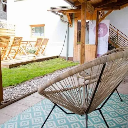 Holiday home Gutshof Zum Wurzgarten - Haus Mit 5 Schlafzimmern Schoerfling